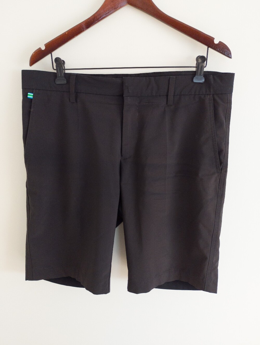 J. Lindeberg Troon Micro Stretch Black Regular Fit Golf Shorts Size 34